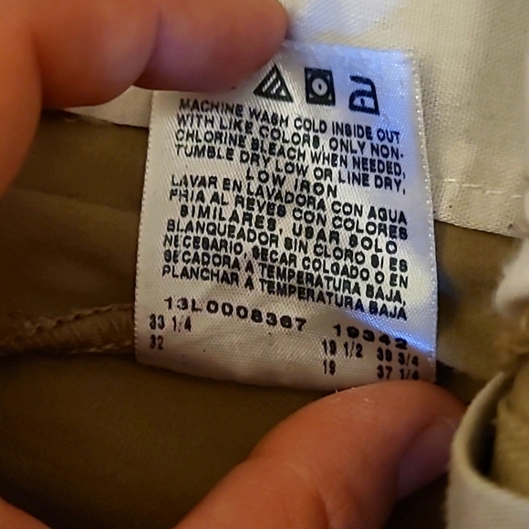 Lee Riders Khaki Capri Pants with Welt Pockets with Button & Slit Legs - Picture 5 of 6